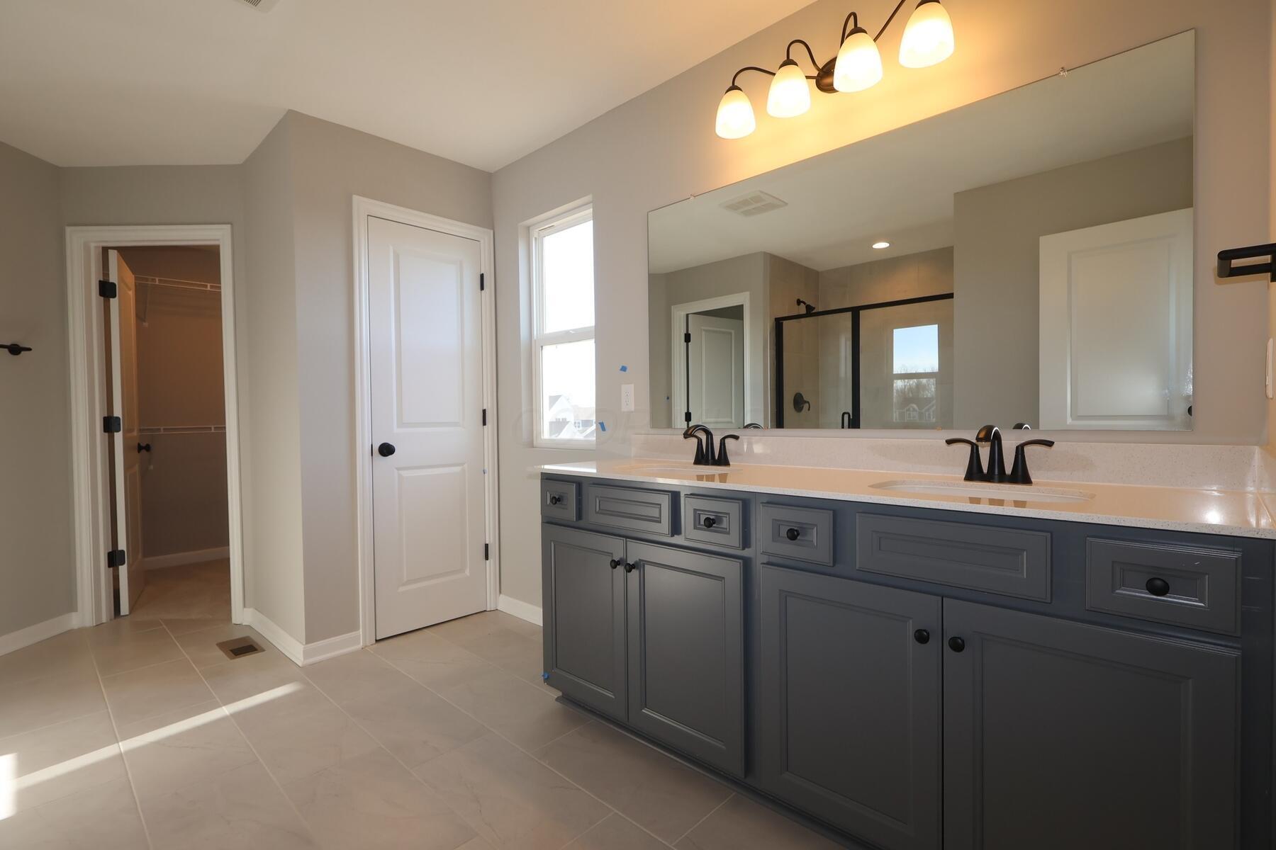 310 Reign Way Pataskala, OH 43062 - Photo 19 of 23 Owner's Bathroom