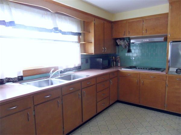 397 Providence Road Grafton, MA 01560 - Photo 2 of 10 Gallery Image 2
