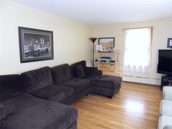 397 Providence Road Grafton, MA 01560 - Photo 4 of 10 Gallery Image 4