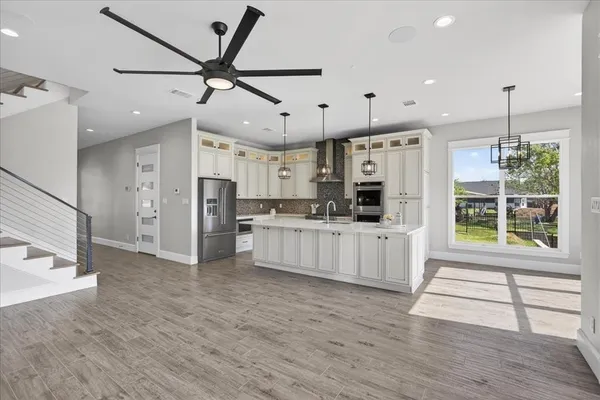 $790,000 | 131 Hilltop Circle, Trinidad, TX 75163