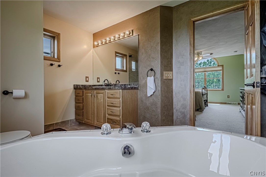 8925 Tibbitts Road New Hartford, NY 13413 - Photo 36 of 49