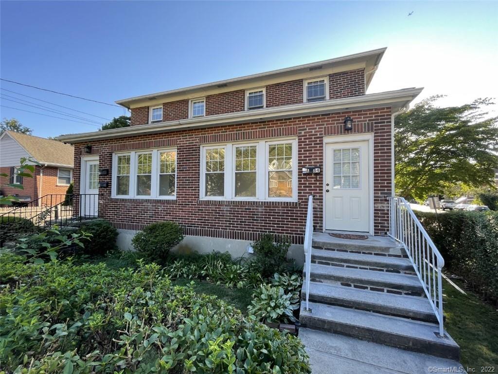 84 Pemberwick Road, Unit 1 Greenwich, CT 06831 - Photo 1 of 1 Entrance