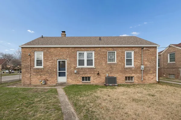 $229,000 | 6749 Ontario Avenue, Hammond, IN 46323