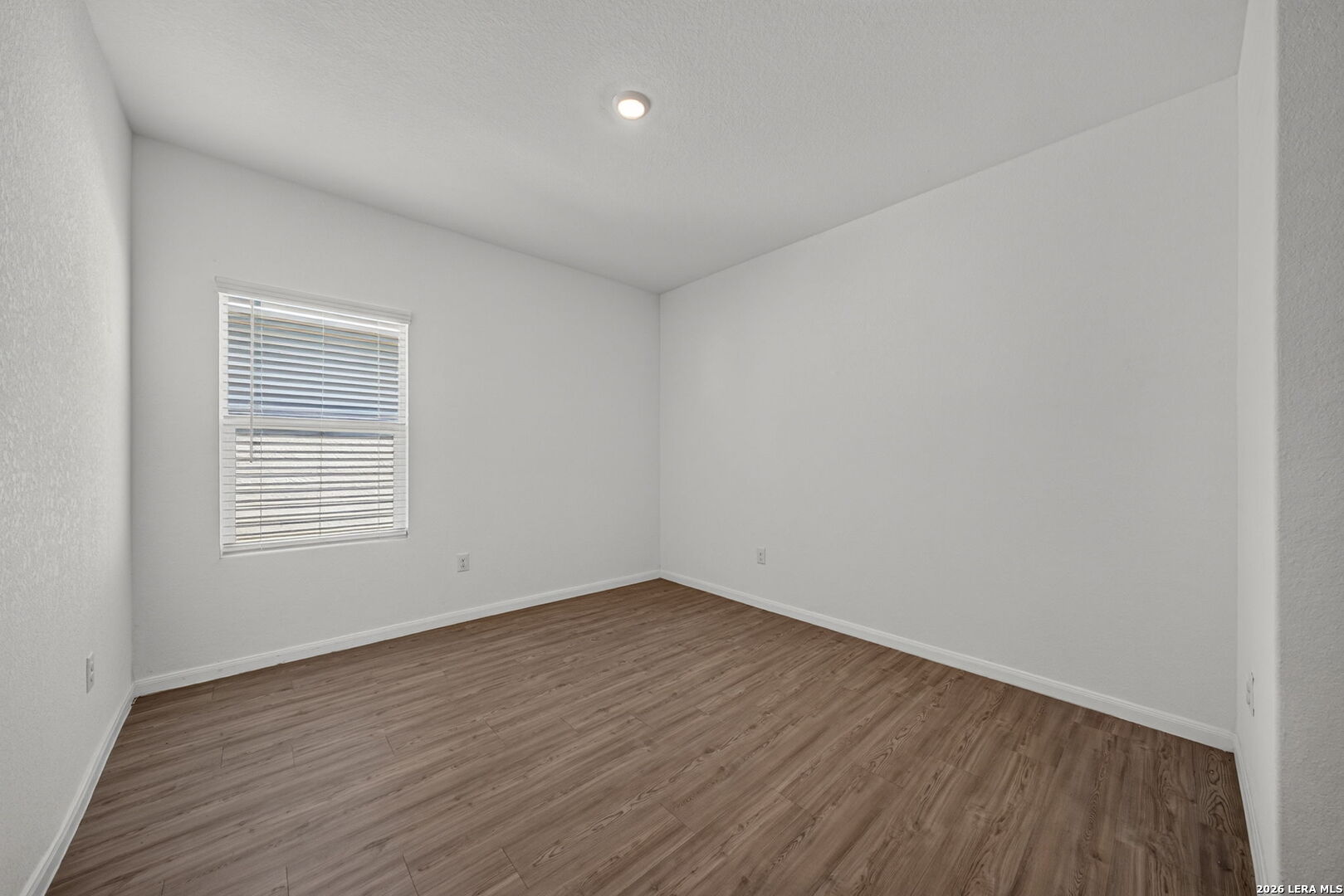 14911 Rhyolite Way Elmendorf, TX 78112 - Photo 10 of 36