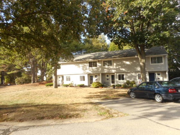1 Beal's Cove Road, Unit B Hingham, MA 02043 - Photo 1 of 12 Gallery Image 1
