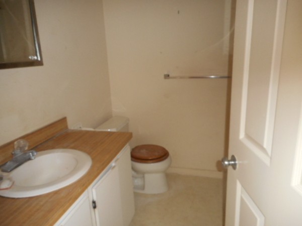 1 Beal's Cove Road, Unit B Hingham, MA 02043 - Photo 11 of 12 Gallery Image 11