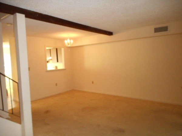 1 Beal's Cove Road, Unit B Hingham, MA 02043 - Photo 3 of 12 Gallery Image 3