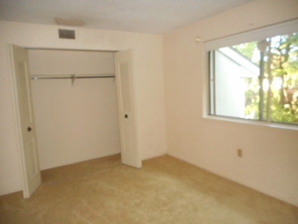 1 Beal's Cove Road, Unit B Hingham, MA 02043 - Photo 9 of 12 Gallery Image 9