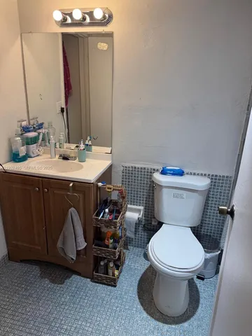 $1,600 | 2175 Northeast 170th Street, Unit 314, North Miami Beach, FL 33162