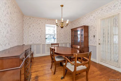 $1,299,000 | 22 Hathaway Drive, Garden City, NY 11530