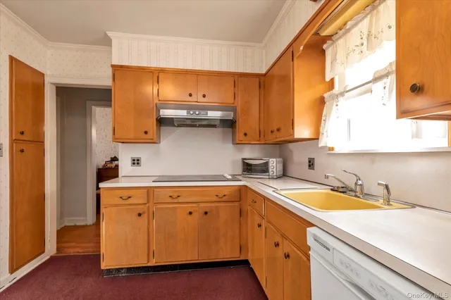 $1,299,000 | 22 Hathaway Drive, Garden City, NY 11530