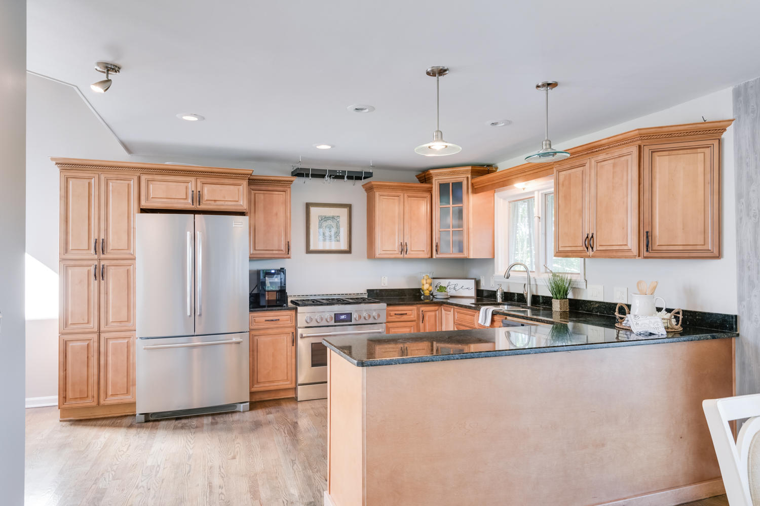 987 Clift Cave Road Soddy Daisy, TN 37379 - Photo 14 of 33 987_Clift_Cave_Dr_20