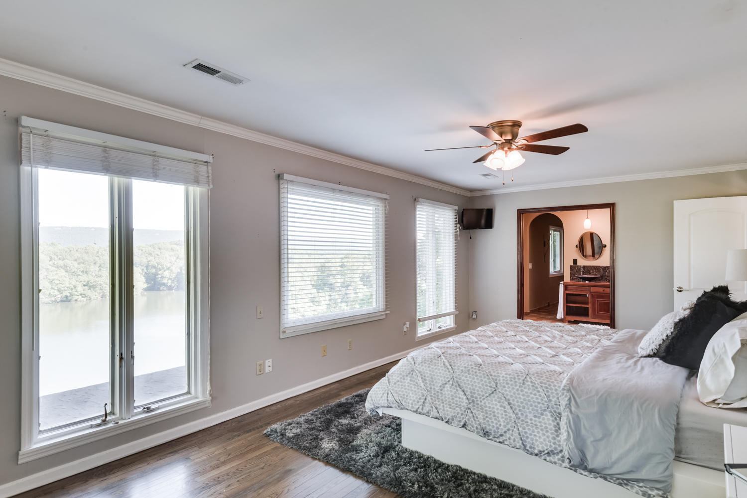 987 Clift Cave Road Soddy Daisy, TN 37379 - Photo 23 of 33 987_Clift_Cave_Dr_34