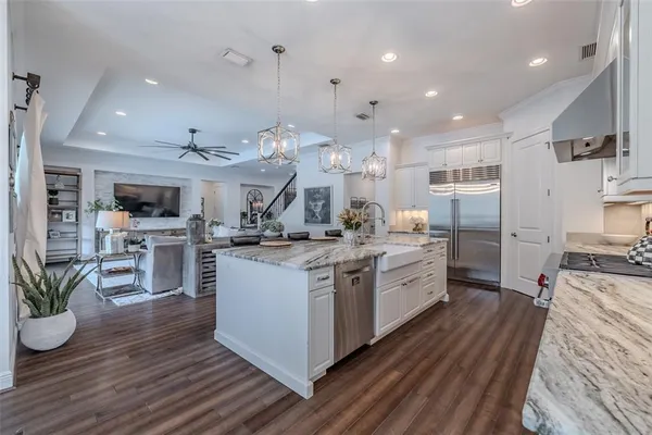 $1,569,000 | 15220 Fishhawk Preserve Drive, Lithia, FL 33547