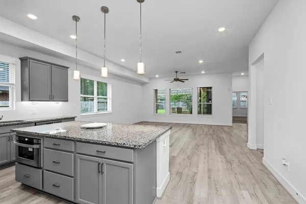 $2,300 | 29019 Pine Forest Drive, Magnolia, TX 77355