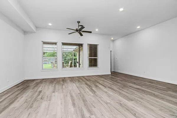 $2,300 | 29019 Pine Forest Drive, Magnolia, TX 77355