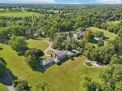$1,198,000 | 60 Ridge Road, Barrington Hills, IL 60010