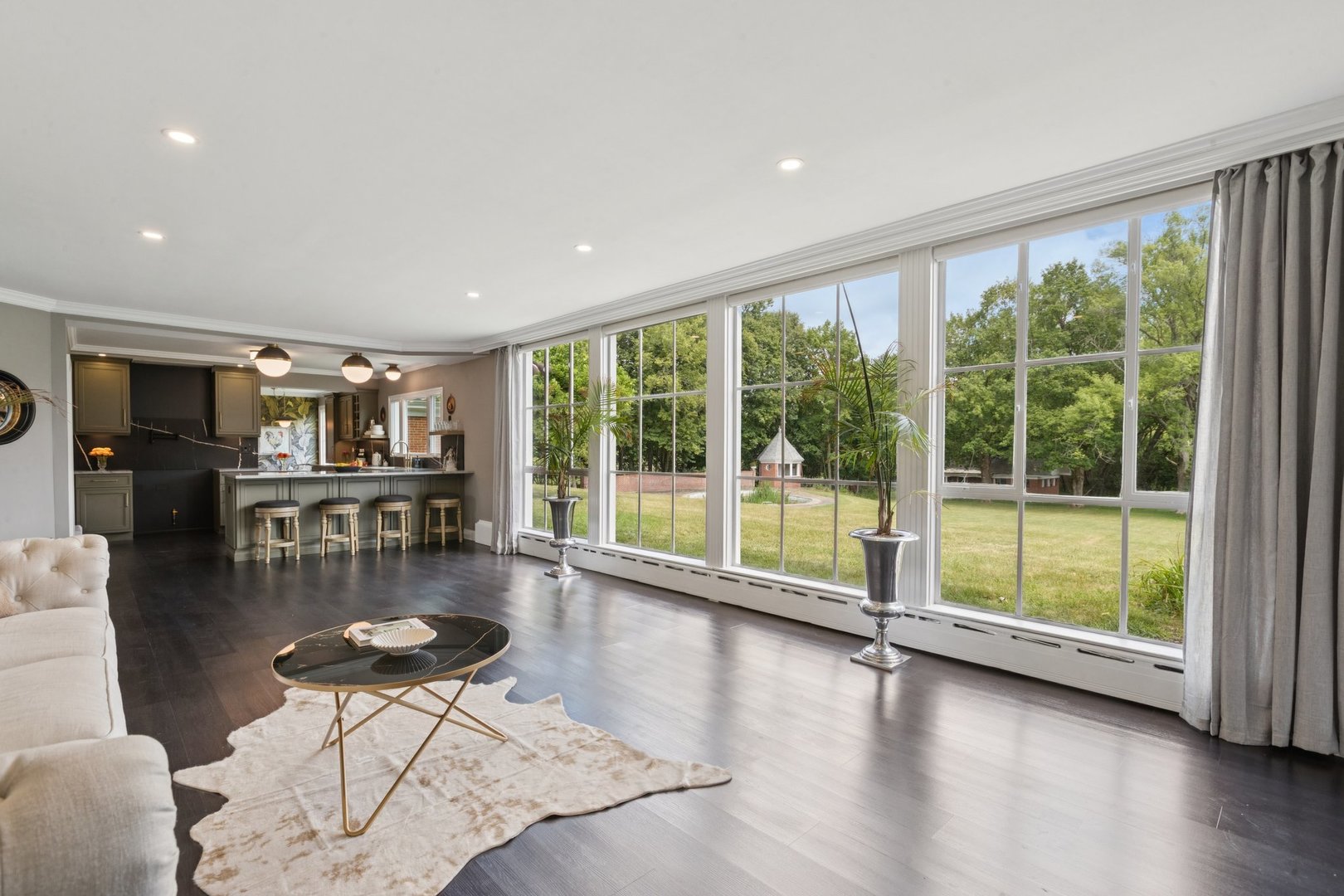 60 Ridge Road Barrington Hills, IL 60010 - Photo 8 of 70 a lobby with furniture and floor to ceiling window