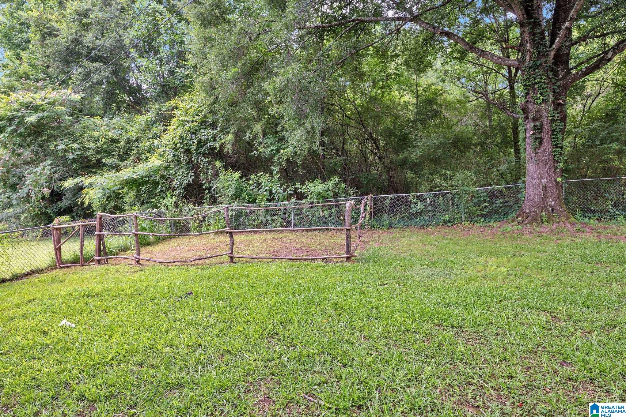 9690 Lazy S Road Warrior, AL 35180 - Photo 32 of 33