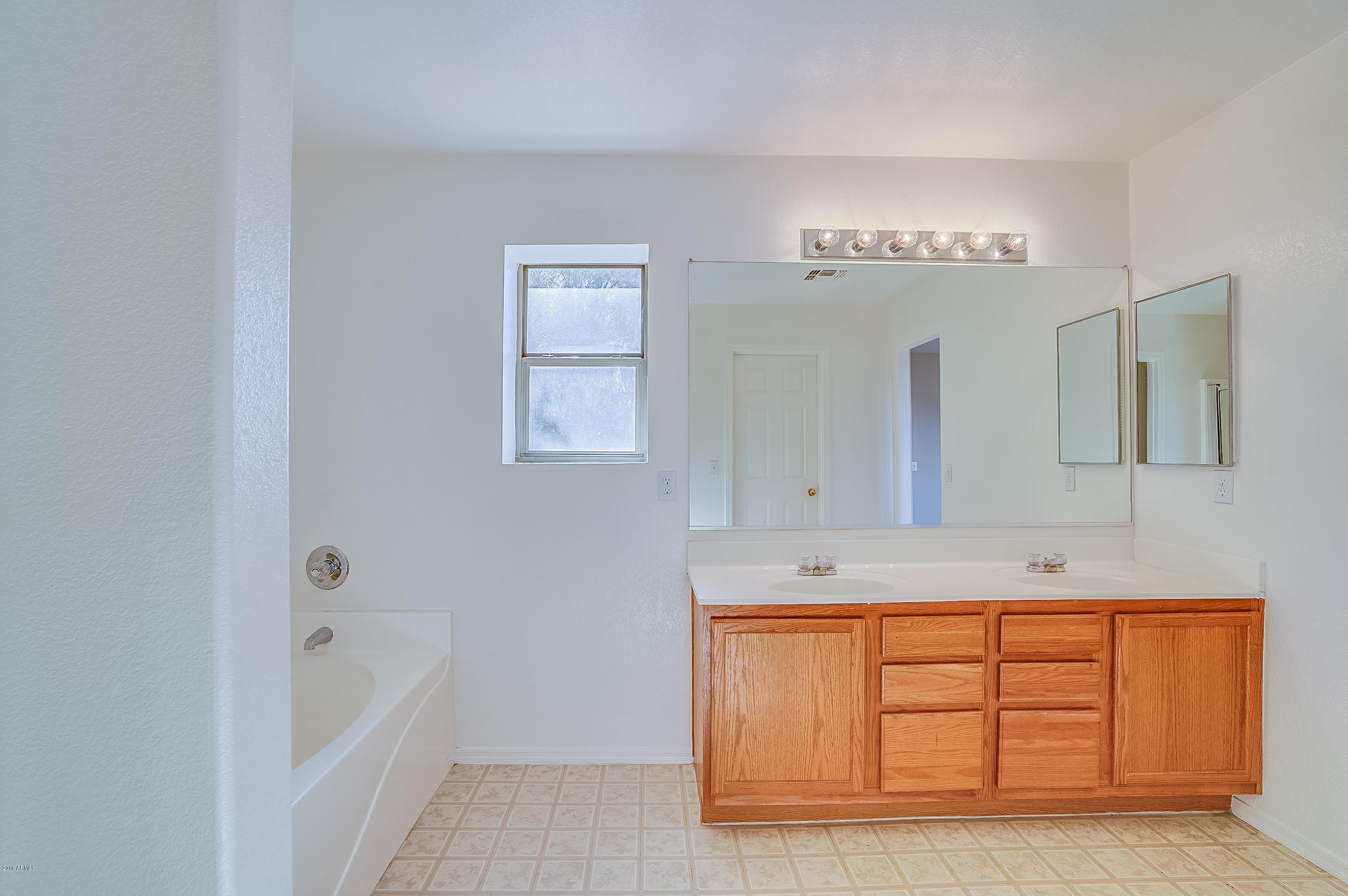 2826 West Tanner Ranch Road Queen Creek, AZ 85144 - Photo 12 of 22 photo_12