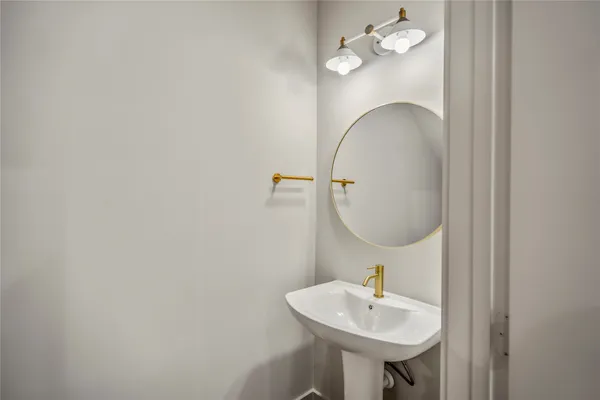 $299,990 | 5229 Hillman Street, Unit A, Houston, TX 77023