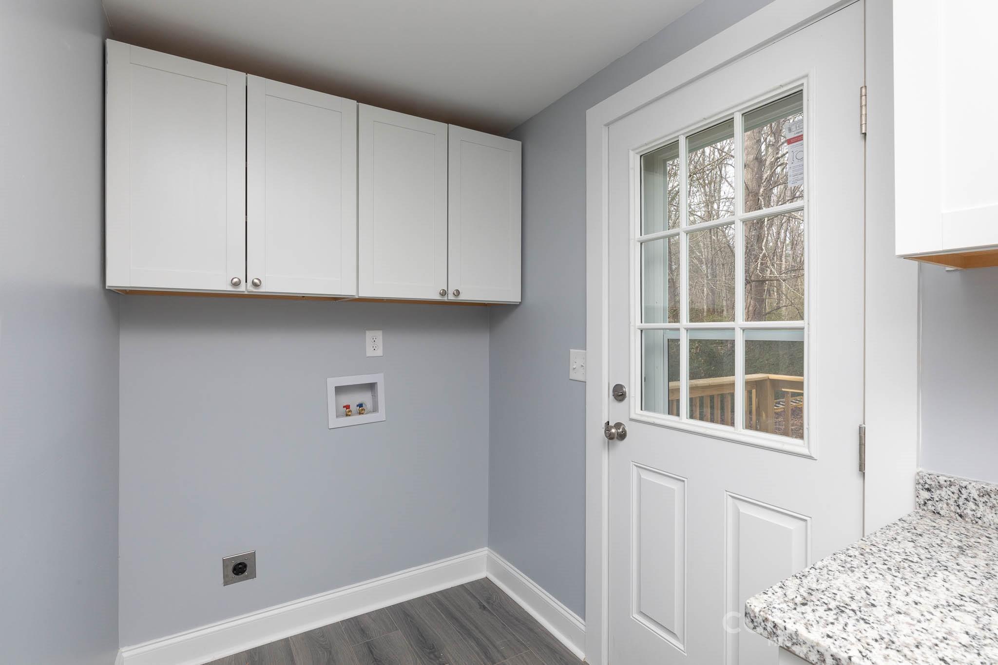154 Brown Neal Road York, SC 29745 - Photo 9 of 24 a view of cabinets and window