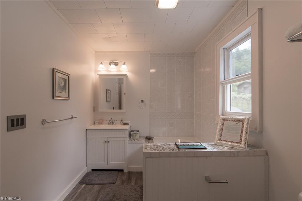 2204 Mt Zion Road Ferguson, NC 28624 - Photo 14 of 30 Gallery Image 14