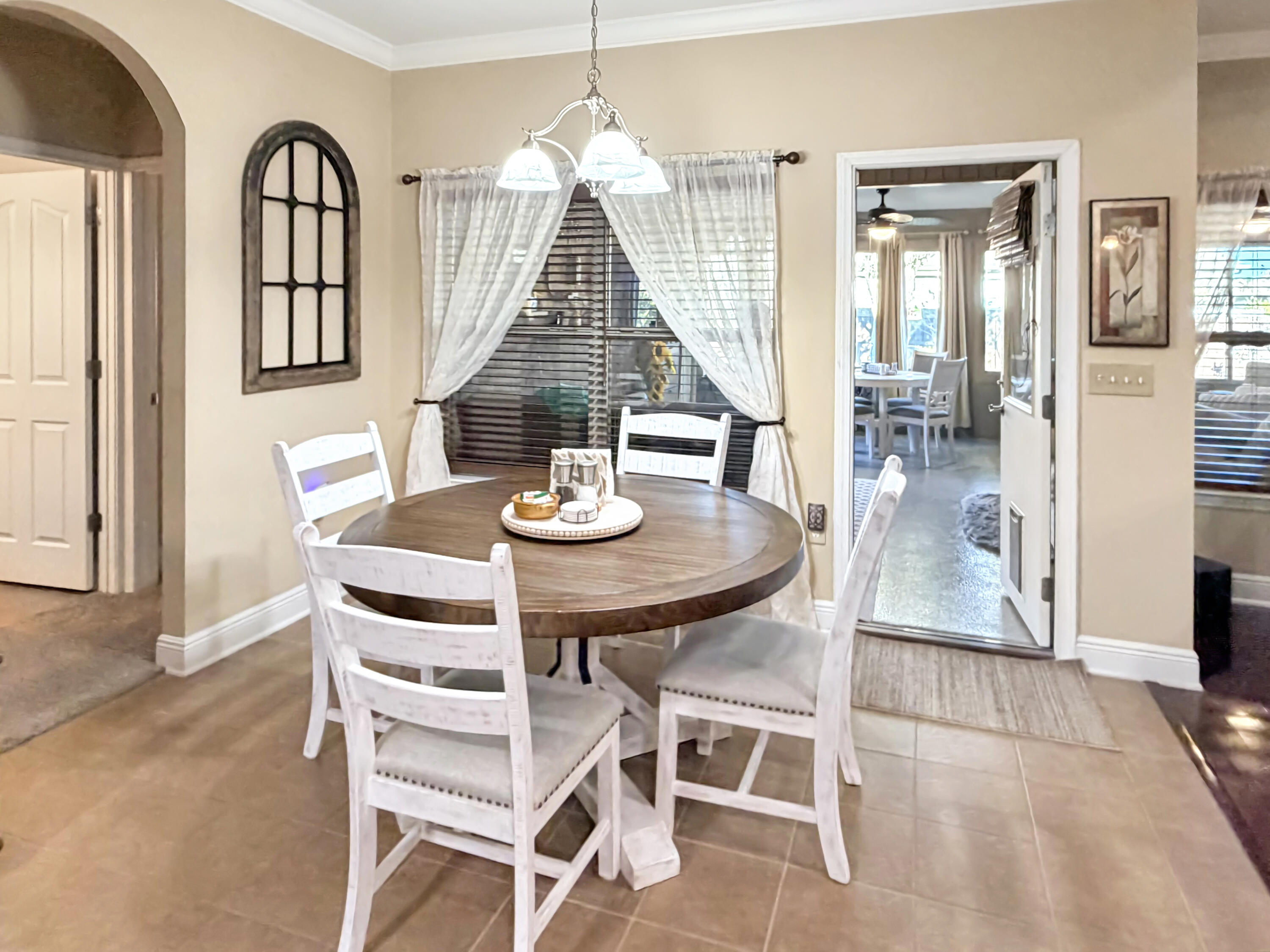 404 Wych Circle Crestview, FL 32536 - Photo 12 of 58 IMG_4196