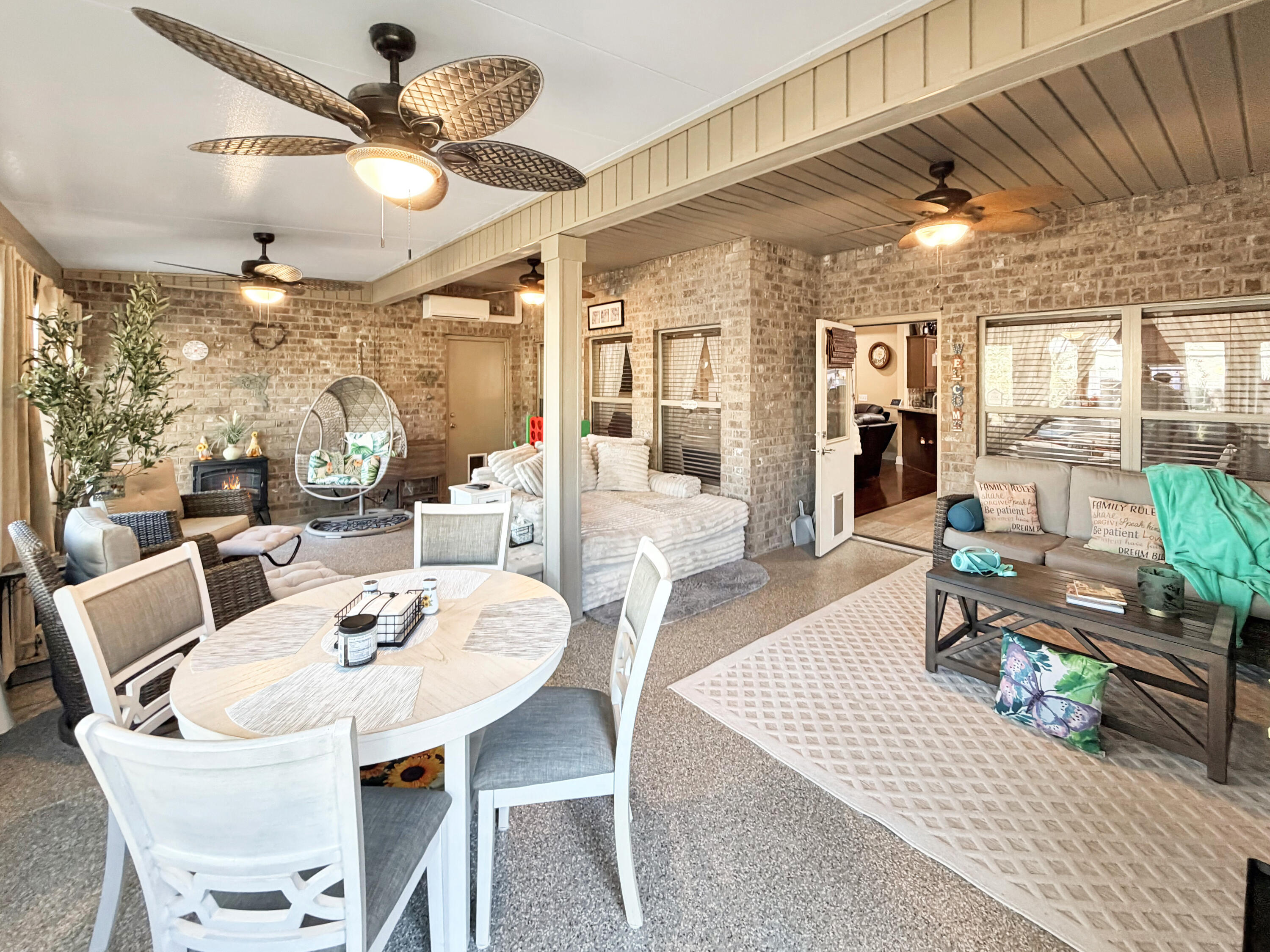 404 Wych Circle Crestview, FL 32536 - Photo 2 of 58 IMG_4168