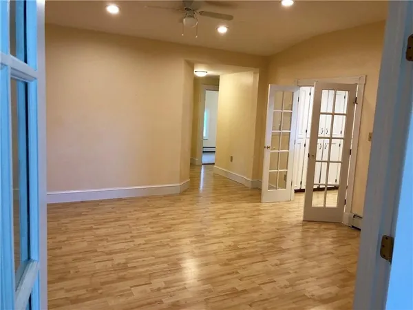 $3,700 | 16 Clearview Avenue, Unit D, Portsmouth, RI 02871