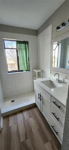 $1,450 | 103 Henry M Chandler, Rockwall, TX 75032