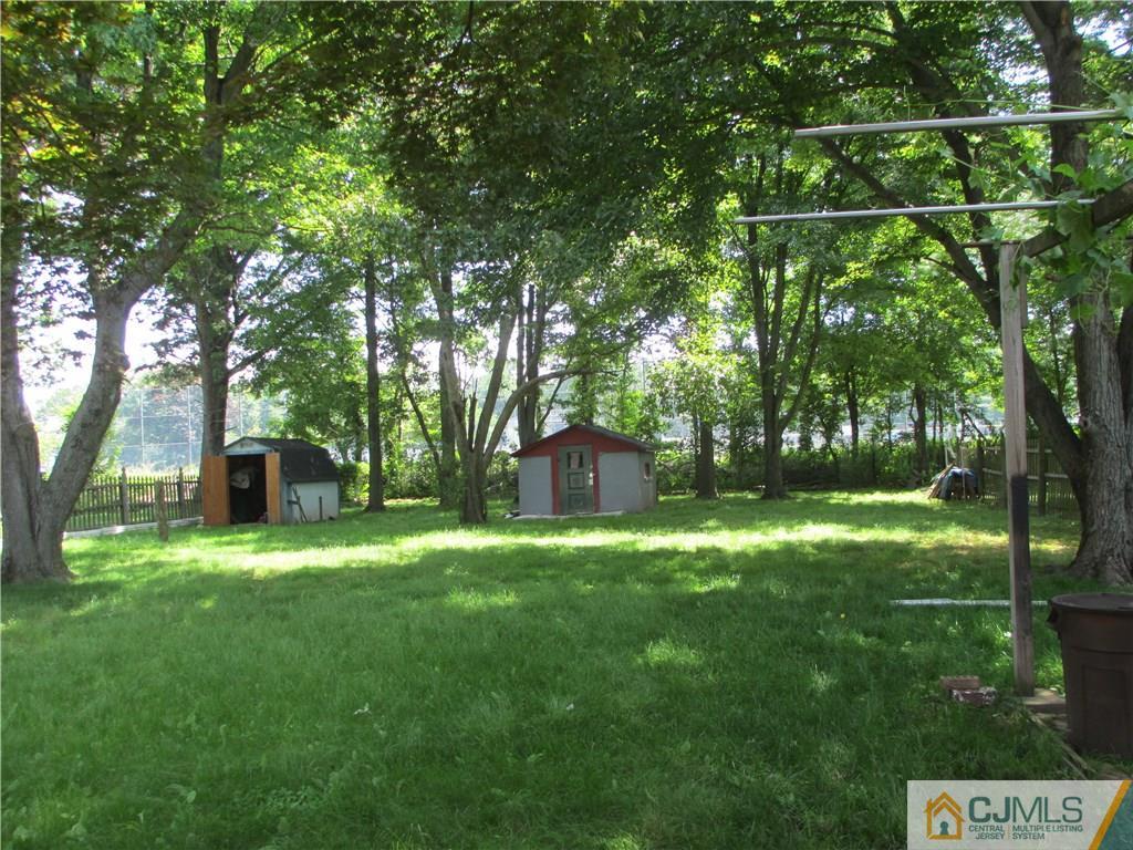 91 Harding Avenue Edison, NJ 08820 - Photo 3 of 18 Gallery Image 3