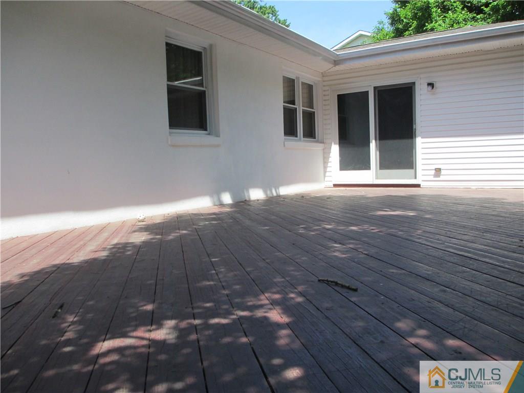 91 Harding Avenue Edison, NJ 08820 - Photo 5 of 18 Gallery Image 5