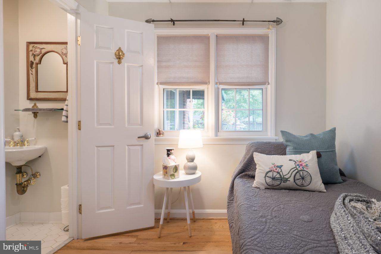 8007 Jackson Road Alexandria, VA 22308 - Photo 23 of 49 Guest room with convenient half bath!