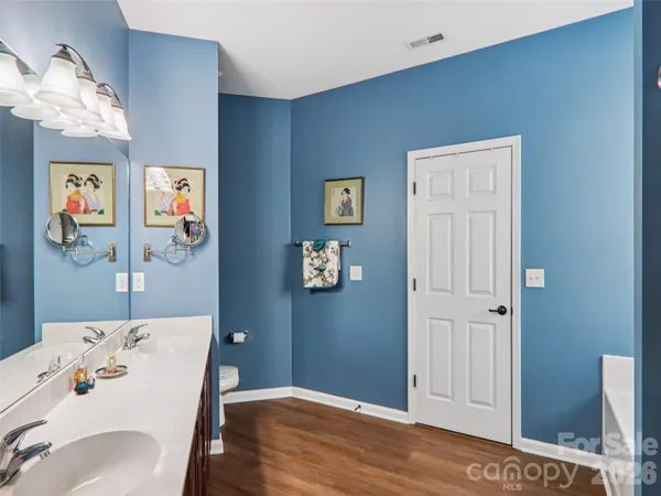 $593,000 | 1 Breyerton Court, Asheville, NC 28804
