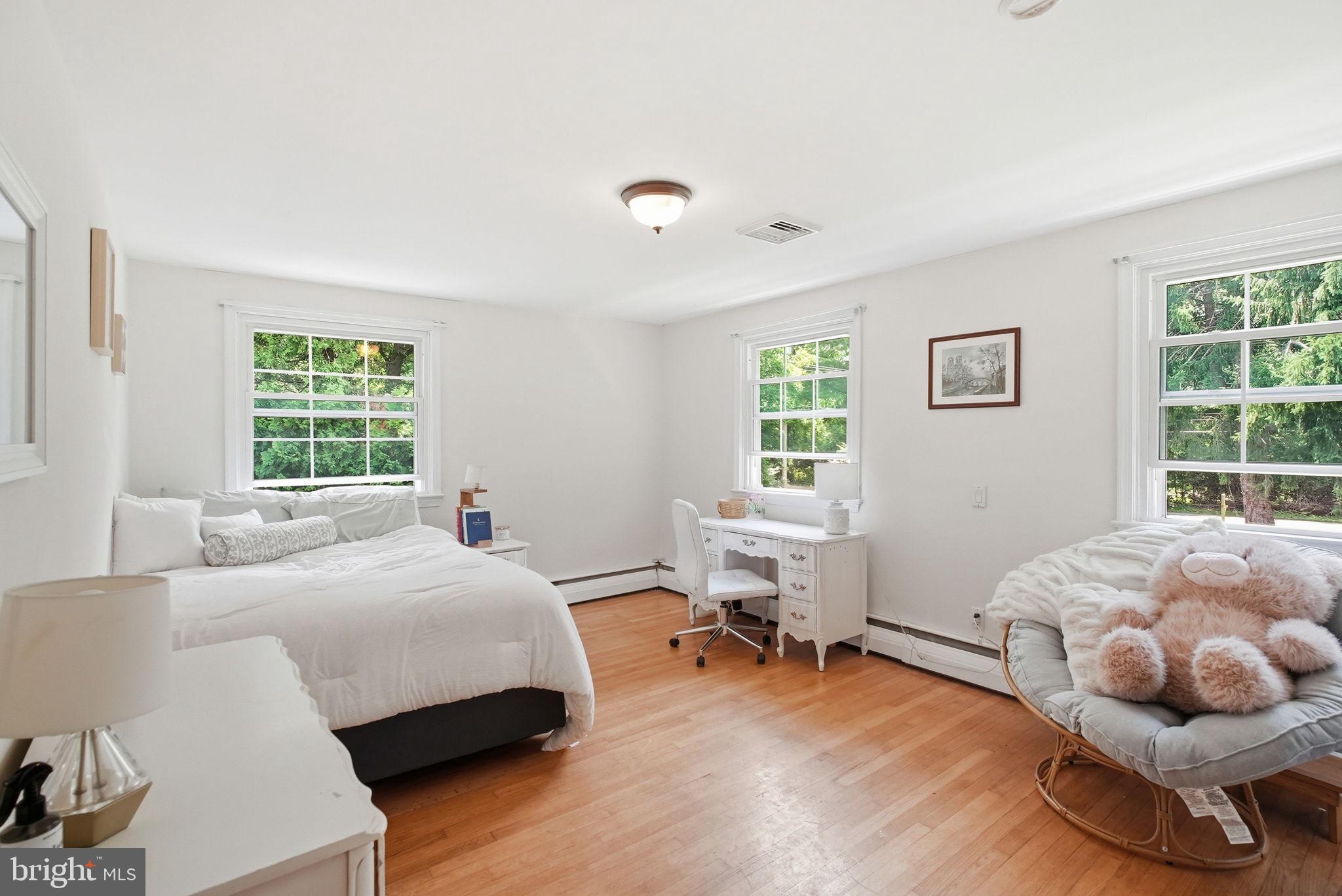 2402 Hickory Hill Road Chadds Ford, PA 19317 - Photo 16 of 33 Bed 2