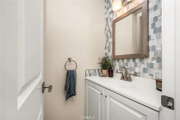 $1,495,000 | 909 North Cleveland Street, Orange, CA 92867