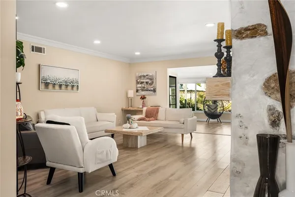 $1,495,000 | 909 North Cleveland Street, Orange, CA 92867