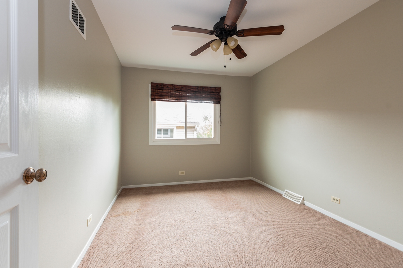 1148 Meadow Road, Unit 1148 Northbrook, IL 60062 - Photo 12 of 13