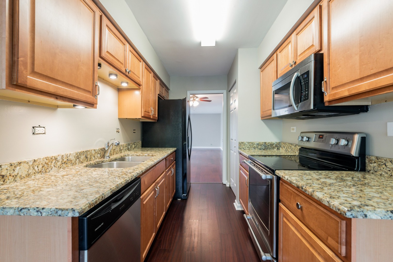 1148 Meadow Road, Unit 1148 Northbrook, IL 60062 - Photo 5 of 13
