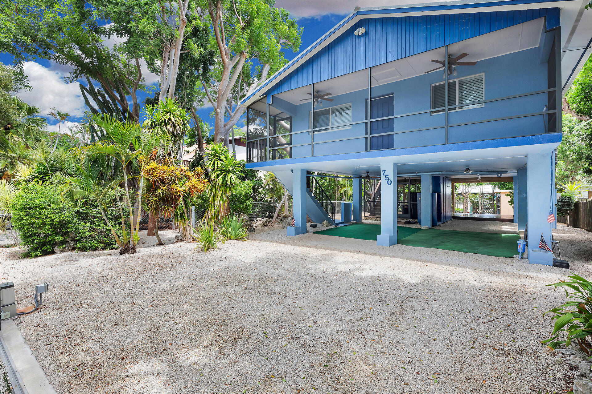 750 Madrid Road Key Largo, FL 33037 - Photo 6 of 37 virtual-tour-365782-mls-high-res-image-6