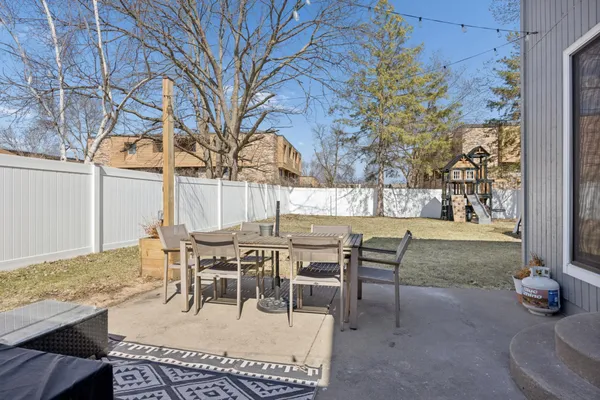 $299,900 | 1422 Northway Court, St. Cloud, MN 56303