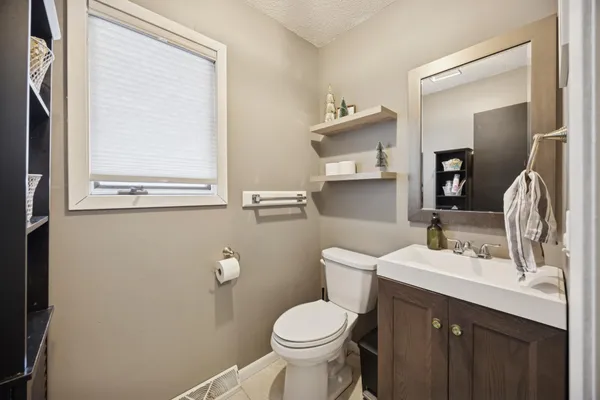 $299,900 | 1422 Northway Court, St. Cloud, MN 56303
