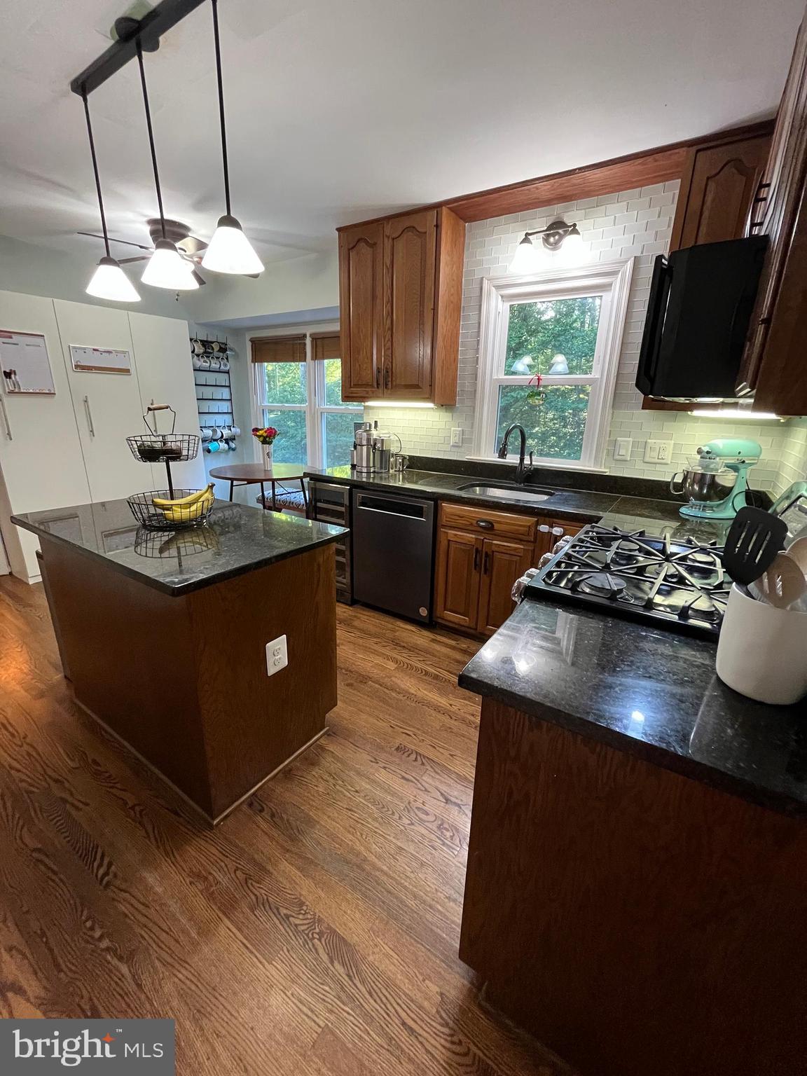 7238 Whitson Drive Springfield, VA 22153 - Photo 13 of 65