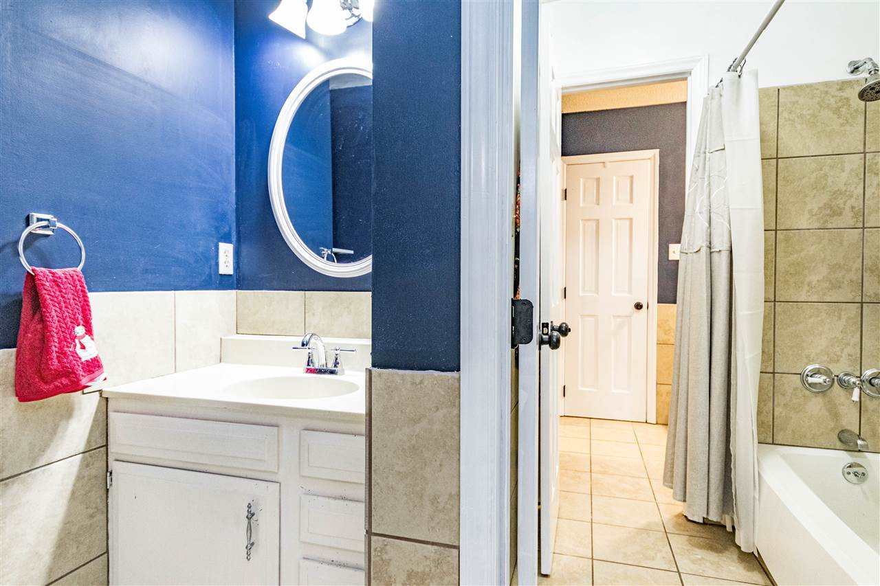 726 Benchmark Drive Raleigh, NC 27615 - Photo 15 of 26 Photo 15