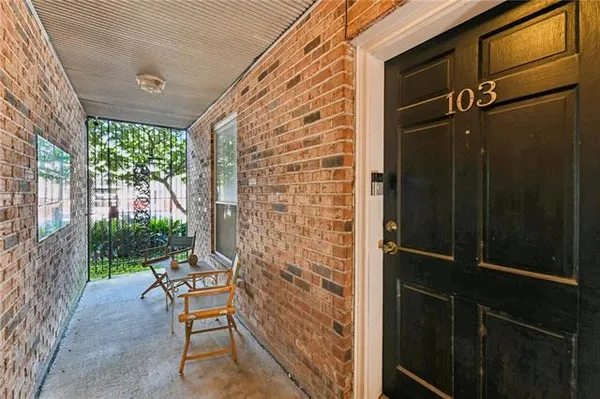 $225,000 | 732 Cherokee Street, Unit 103, New Orleans, LA 70118