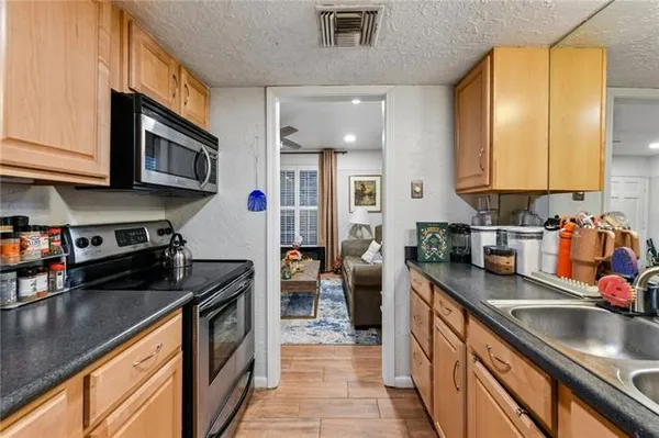 $225,000 | 732 Cherokee Street, Unit 103, New Orleans, LA 70118