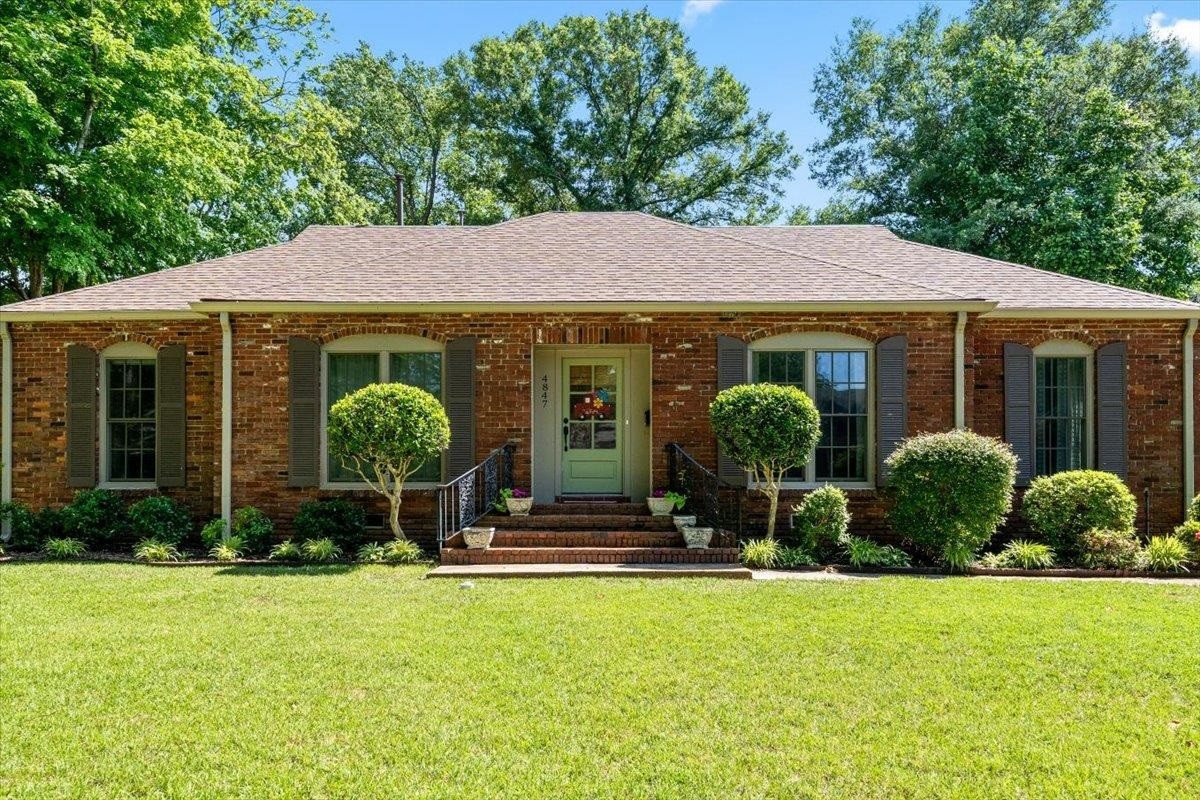 4847 Kaye Road Memphis, TN 38117 - Photo 1 of 40 Gallery Image 1