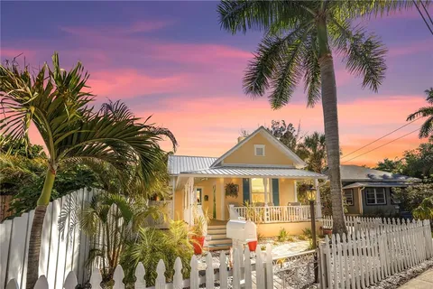 $599,000 | 748 11th Avenue North, St. Petersburg, FL 33701