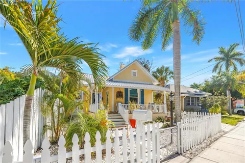 $599,000 | 748 11th Avenue North, St. Petersburg, FL 33701